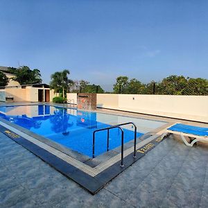 Lion Signature Family Resort